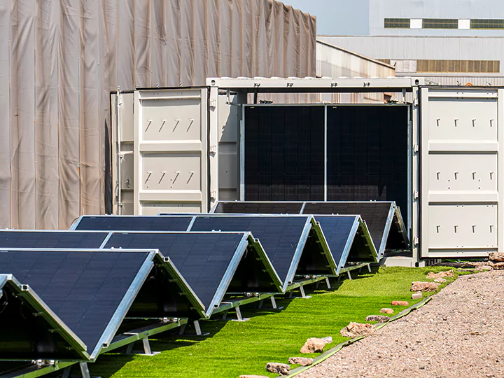 Foldable PV Power Containers