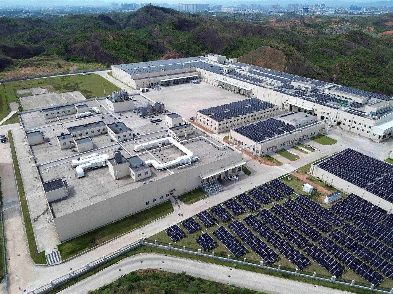 Jiangxi, China Solar & Storage Project: Cost Savings & Green Energy